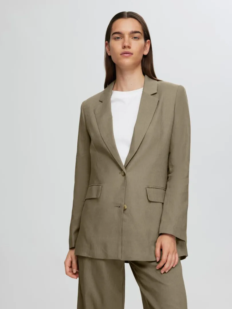 afslappet_pasform_blazer_2-3.webp Jakkesæt & Blazers>SELECTED AFSLAPPET PASFORM BLAZER Green
