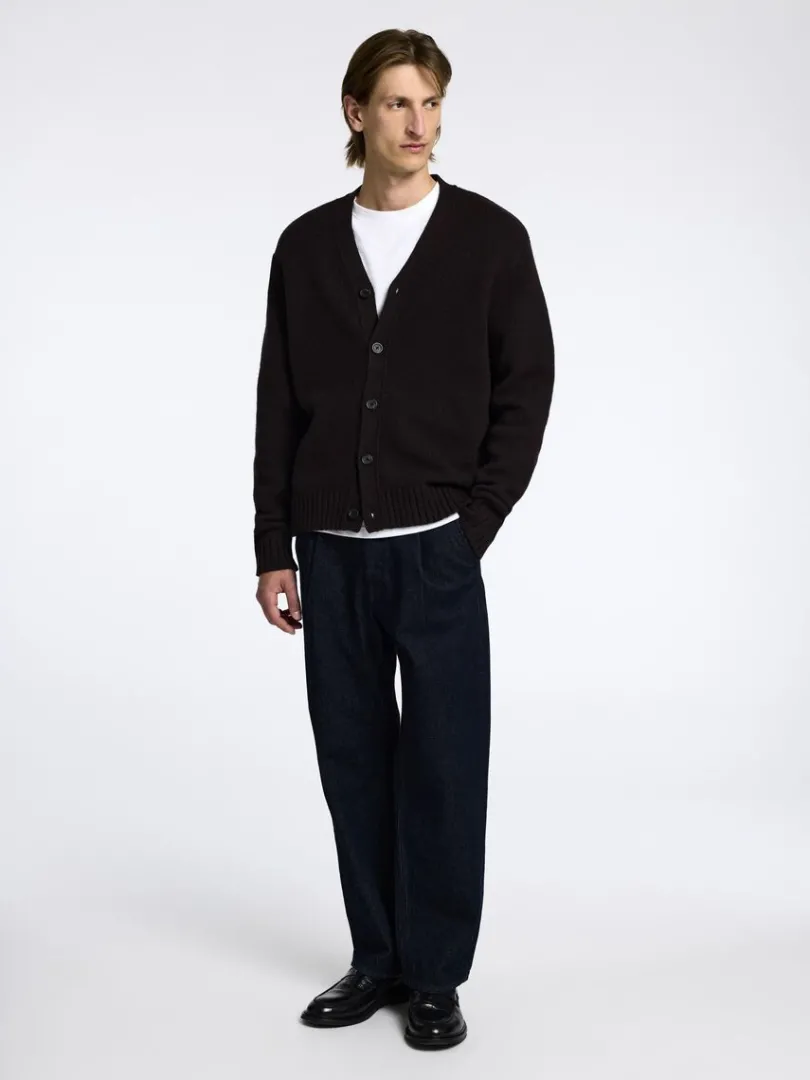 afslappet_pasform_cardiga_2-3.webp Strik>SELECTED AFSLAPPET PASFORM CARDIGAN Brown