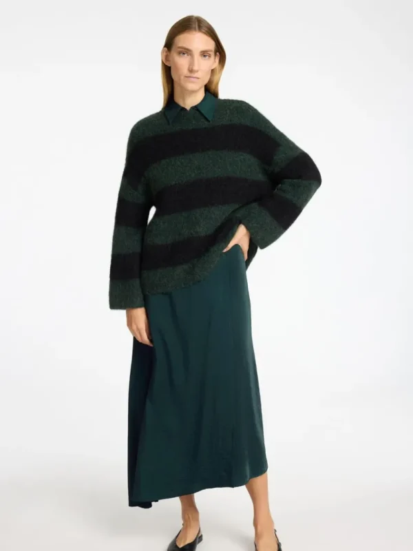 Nederdele>SELECTED ASYMMETRISK MAXINEDERDEL Green