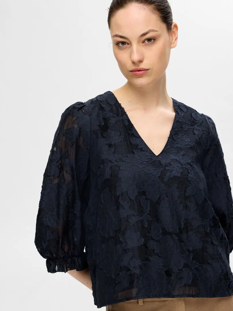 blomsterprintet_bluse_2-2.webp Toppe Og Bluser>SELECTED BLOMSTERPRINTET BLUSE Blue
