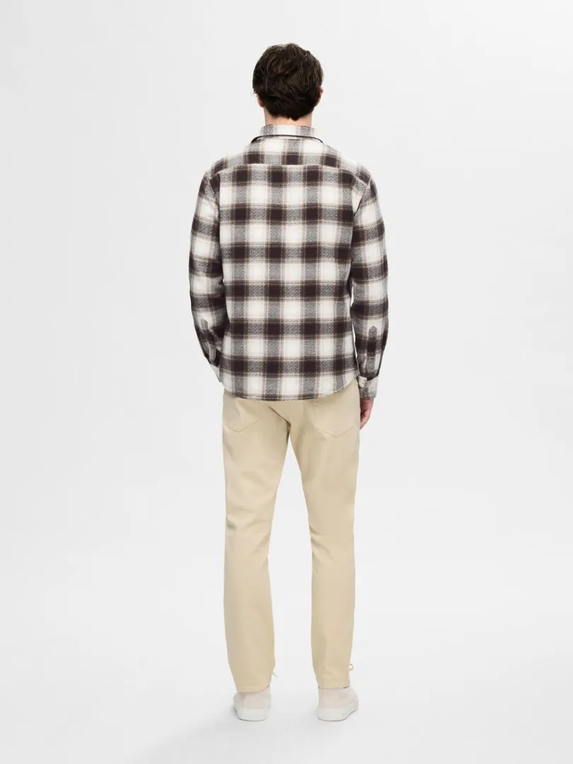 bomuld_flannelskjorte_1.webp Skjorter>SELECTED 100% BOMULD FLANNEL-SKJORTE Brown
