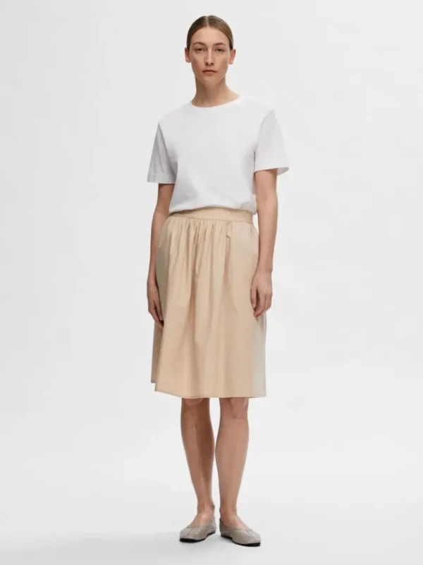 Nederdele>SELECTED BOMULD MIDINEDERDEL Beige