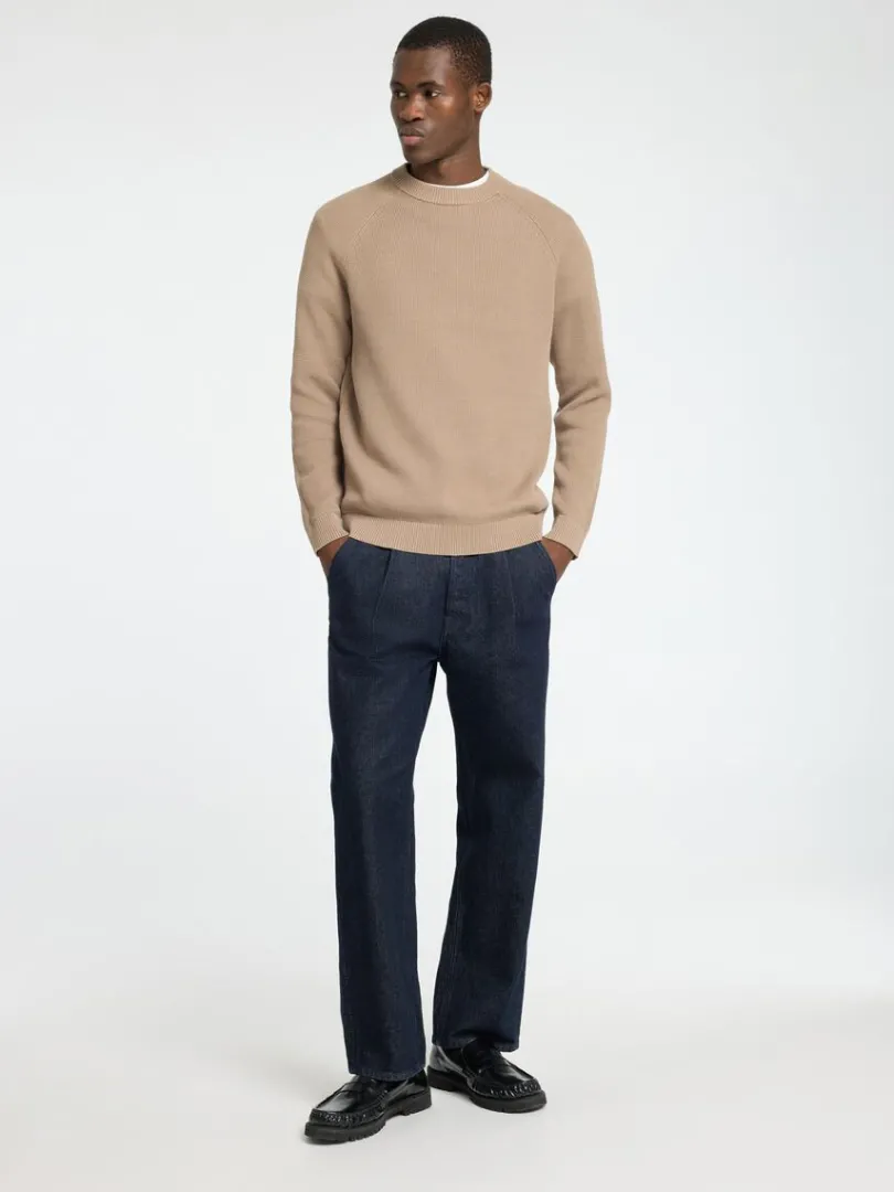 bomuld_sweater_med_rund__1-1.webp Strik>SELECTED 100% BOMULD SWEATER MED RUND HALS Beige