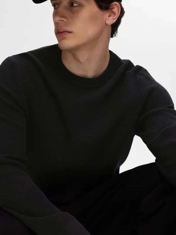 Strik>SELECTED 100% BOMULD SWEATER MED RUND HALS Black