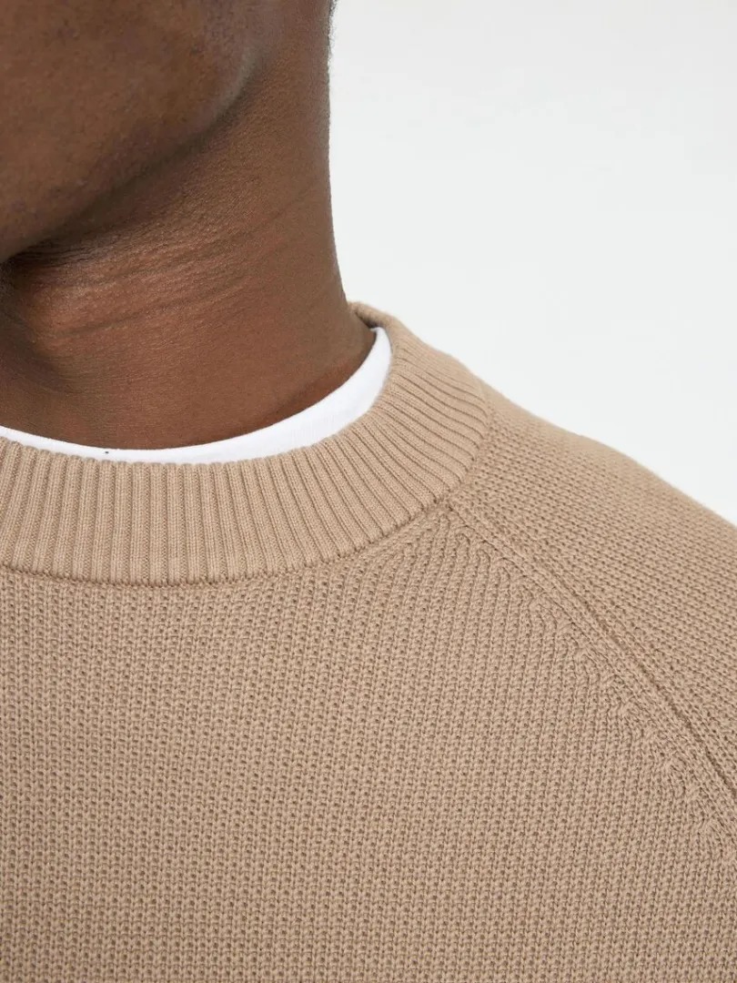 bomuld_sweater_med_rund__3-1.webp Strik>SELECTED 100% BOMULD SWEATER MED RUND HALS Beige