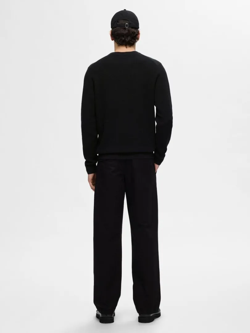 bomuld_sweater_med_rund__5-4.webp Strik>SELECTED 100% BOMULD SWEATER MED RUND HALS Black