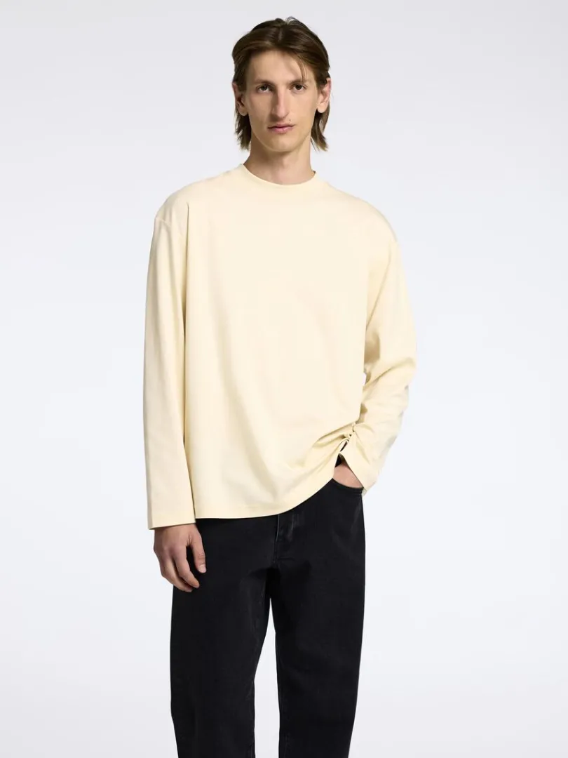 bomuld_top_med_lange_rme_0-1.webp T-shirts>SELECTED 100% BOMULD TOP MED LANGE ÆRMER Beige