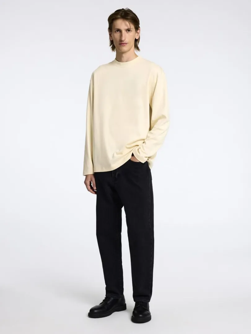 bomuld_top_med_lange_rme_1-1.webp T-shirts>SELECTED 100% BOMULD TOP MED LANGE ÆRMER Beige