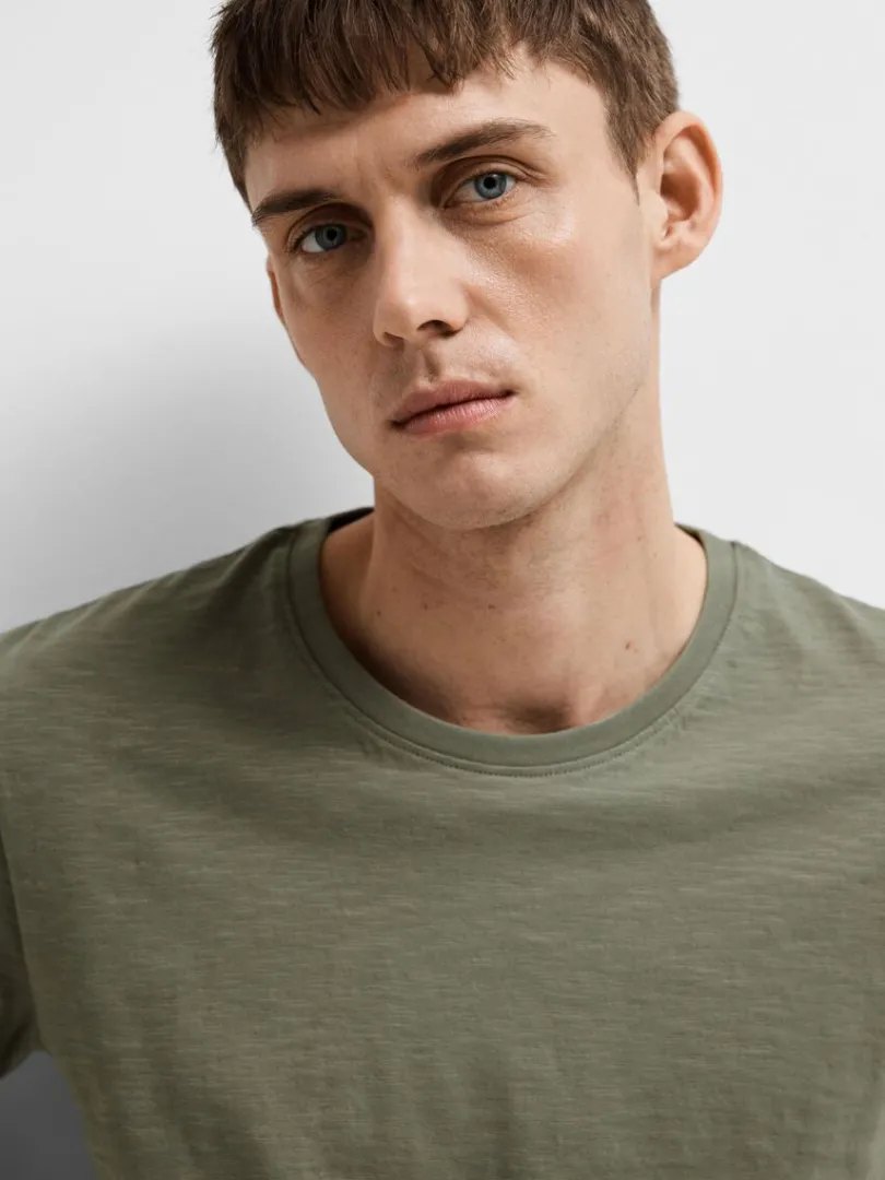 bomuldsslub_tshirt_2-1.webp T-shirts>SELECTED BOMULDSSLUB T-SHIRT Green