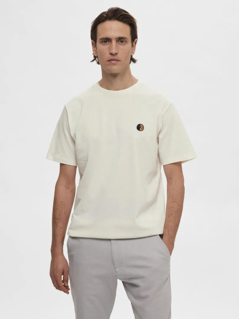broderet_tshirt_0-2.webp T-shirts>SELECTED BRODERET T-SHIRT White