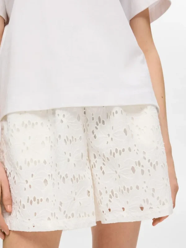 Shorts>SELECTED BRODERIE ANGLAISE SHORTS White