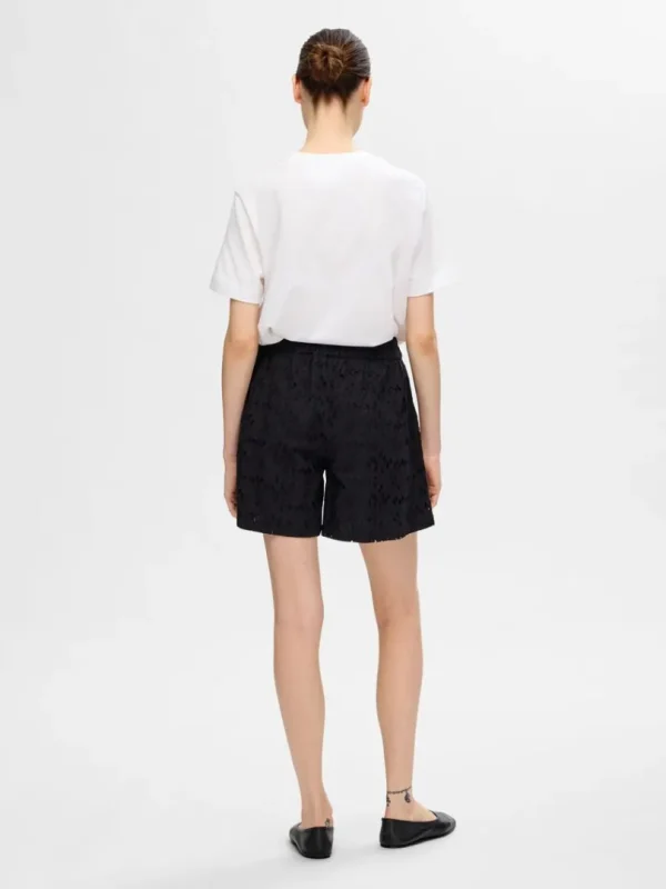Shorts>SELECTED BRODERIE ANGLAISE SHORTS Black
