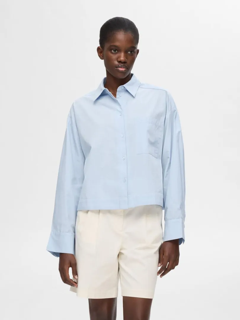 cropped_skjorte_0-1.webp Skjorter>SELECTED CROPPED SKJORTE Blue