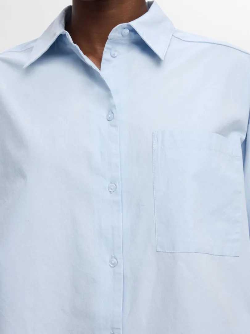 cropped_skjorte_3-1.webp Skjorter>SELECTED CROPPED SKJORTE Blue