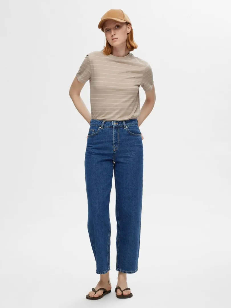 cropped_straight_fit_jean_1.webp Jeans>SELECTED CROPPED STRAIGHT FIT JEANS Blue