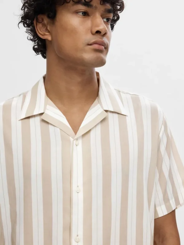Skjorter>SELECTED CUBANSK KRAVE SKJORTE Beige