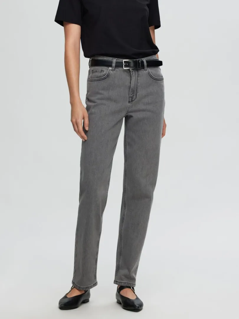 gr_straight_fit_jeans_0.webp Jeans>SELECTED GRÅ STRAIGHT FIT JEANS Grey