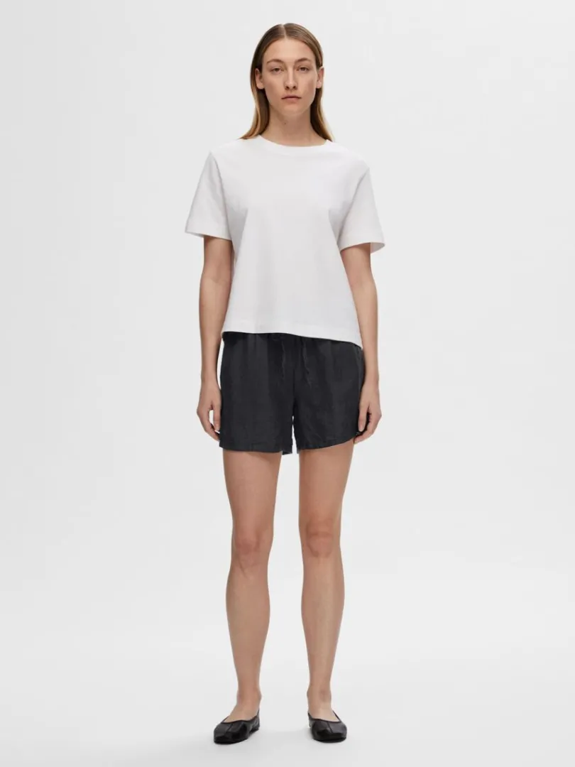 hr_shorts_2.webp Shorts>SELECTED HØR SHORTS Black