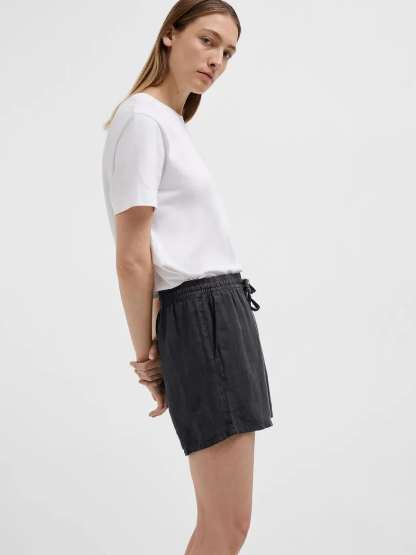 hr_shorts_3.webp Shorts>SELECTED HØR SHORTS Black