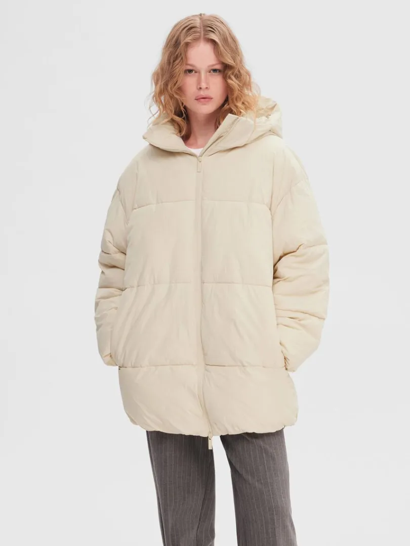 justerbar_pufferjakke_2.webp Overtøj>SELECTED JUSTERBAR PUFFERJAKKE Beige