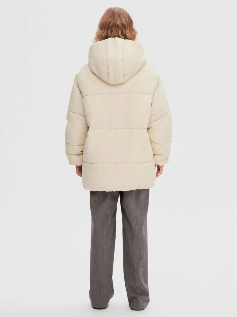 justerbar_pufferjakke_4.webp Overtøj>SELECTED JUSTERBAR PUFFERJAKKE Beige
