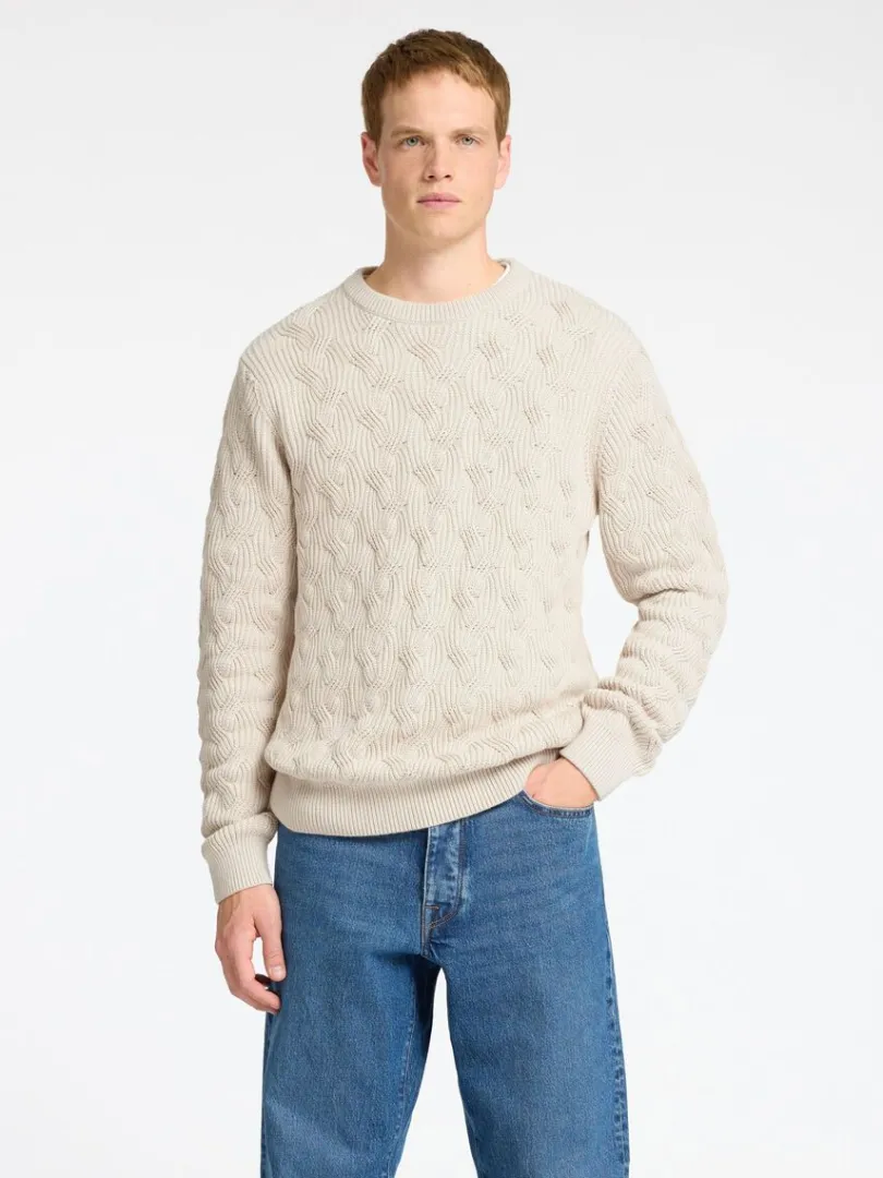 kabelstrik_sweater_med_ru_0-1.webp Strik>SELECTED KABELSTRIK SWEATER MED RUND HALS Beige