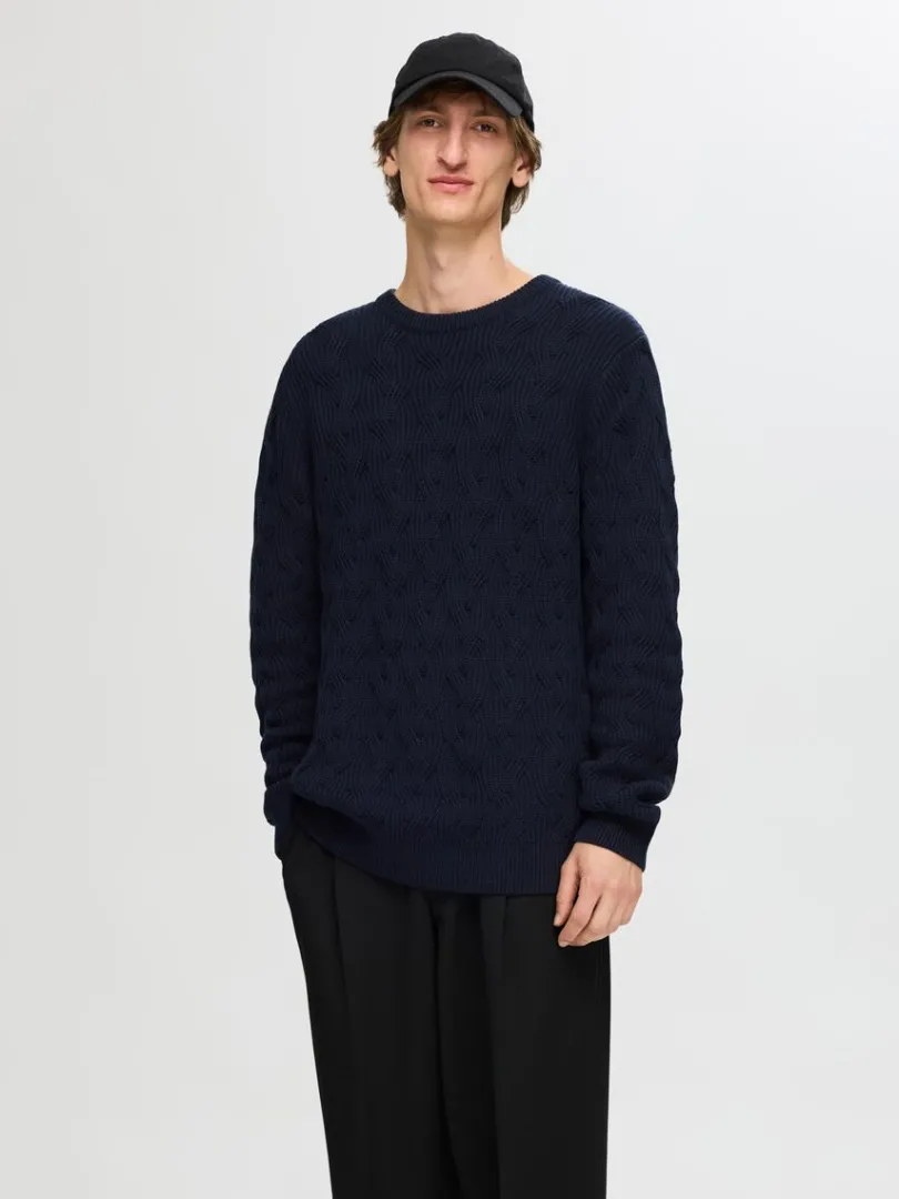kabelstrik_sweater_med_ru_0.webp Strik>SELECTED KABELSTRIK SWEATER MED RUND HALS Blue
