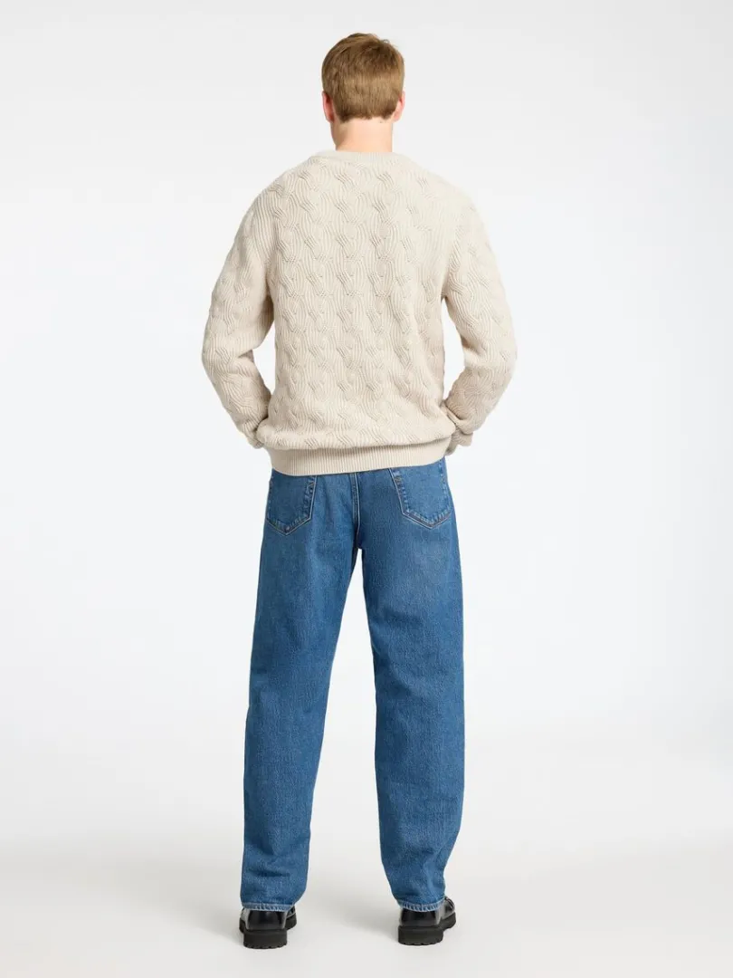 kabelstrik_sweater_med_ru_5-1.webp Strik>SELECTED KABELSTRIK SWEATER MED RUND HALS Beige