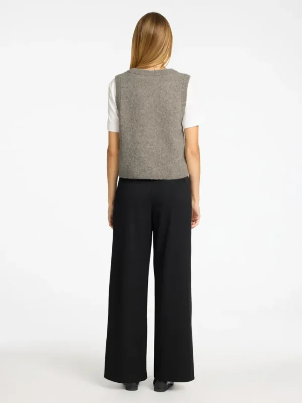 Toppe Og Bluser | Overtøj>SELECTED KLASSISK STRIK VEST Brown