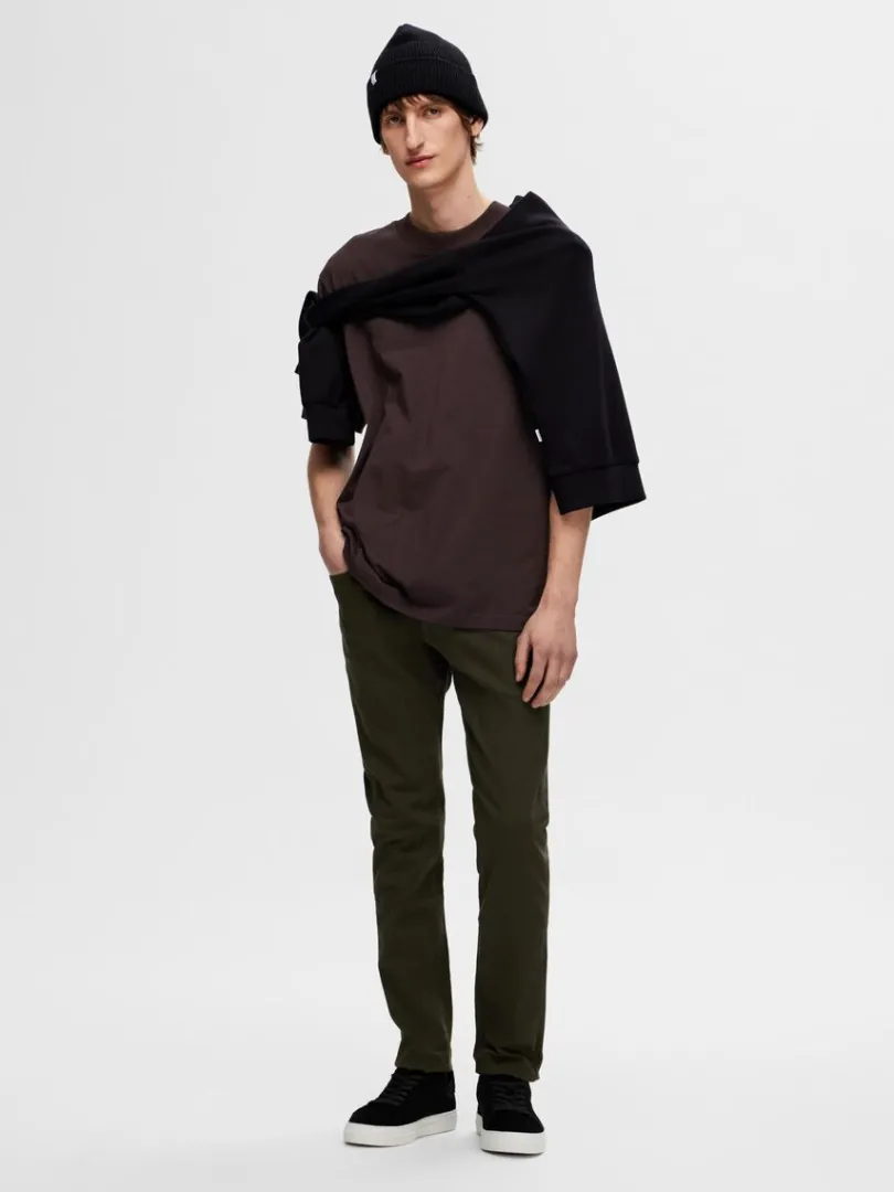 kortrmet_afslappet_fit_ts_1.webp T-shirts>SELECTED KORTÆRMET AFSLAPPET FIT T-SHIRT Brown