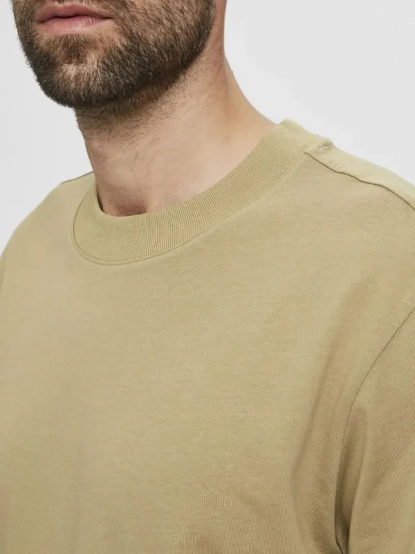 T-shirts>SELECTED KORTÆRMET AFSLAPPET FIT T-SHIRT Brown