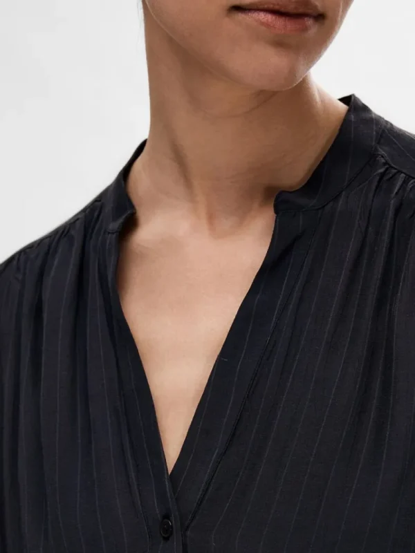 Toppe Og Bluser>SELECTED KORTÆRMET BLUSE Blue