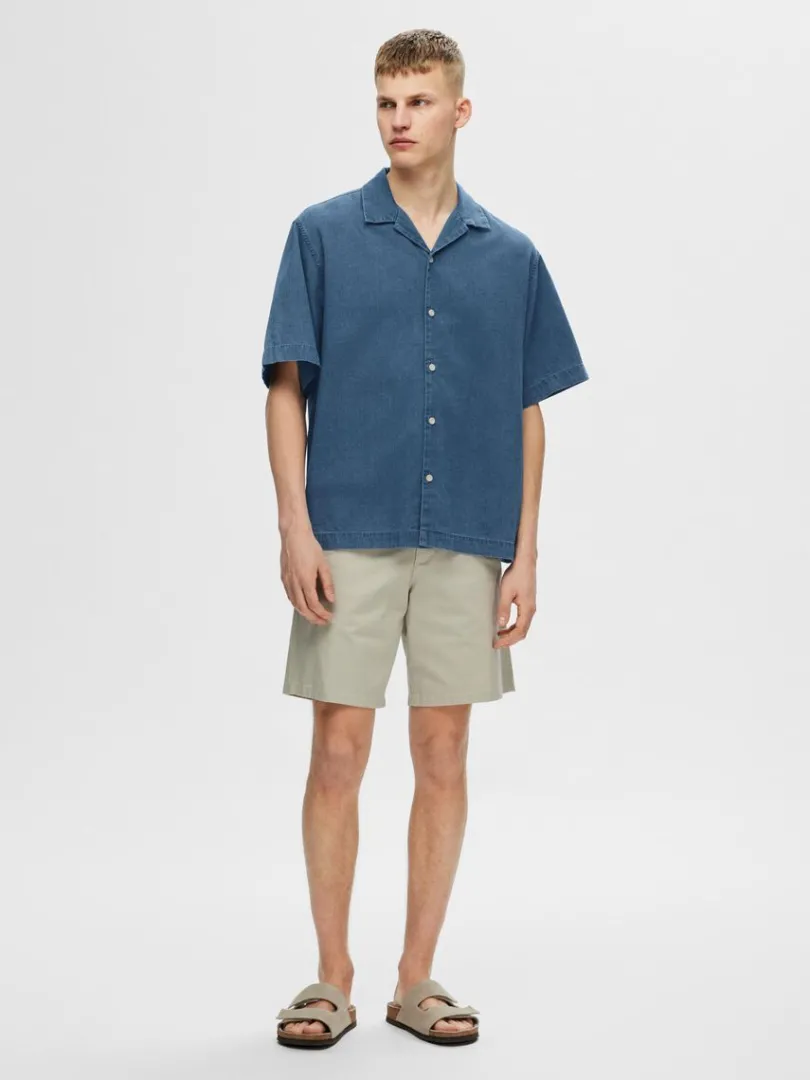 kortrmet_denimskjorte_2.webp Skjorter>SELECTED KORTÆRMET DENIMSKJORTE Blue