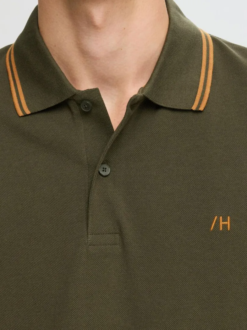 kortrmet_polo_4.webp Poloer>SELECTED KORTÆRMET POLO Green