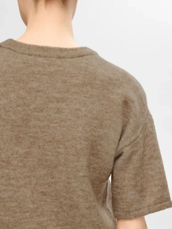 Strik>SELECTED KORTÆRMET STRIKKET TOP Brown