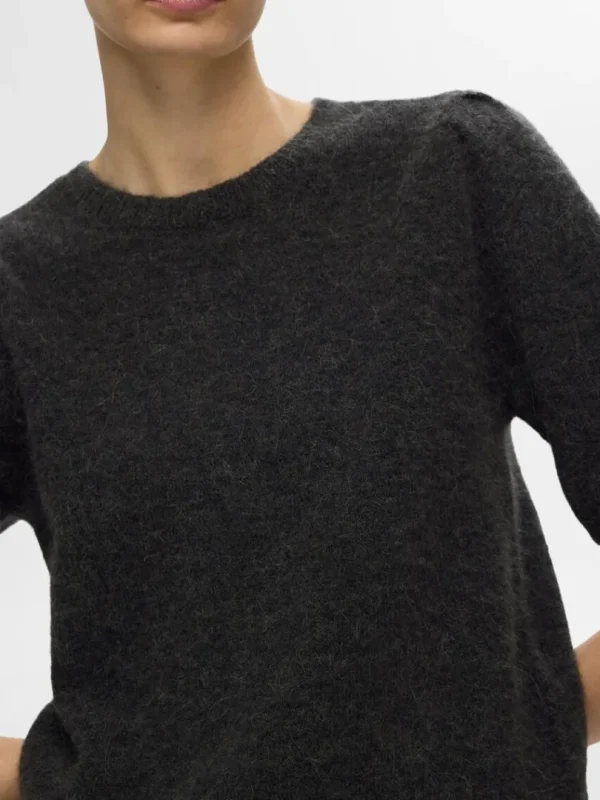 Strik>SELECTED KORTÆRMET STRIKKET TOP Grey