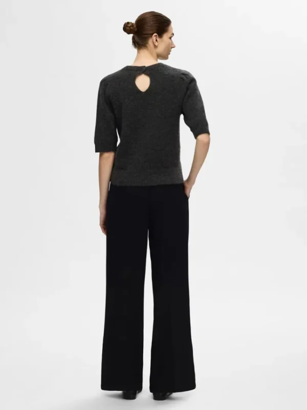 Strik>SELECTED KORTÆRMET STRIKKET TOP Grey