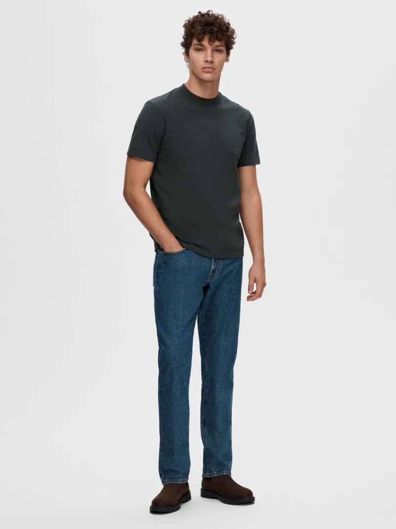 kortrmet_tshirt_1-5.webp T-shirts>SELECTED KORTÆRMET T-SHIRT Grey