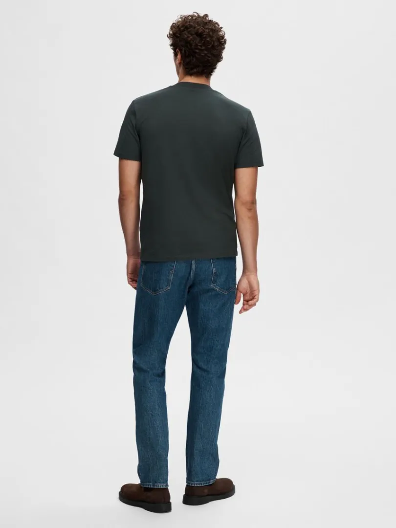 kortrmet_tshirt_4-5.webp T-shirts>SELECTED KORTÆRMET T-SHIRT Grey