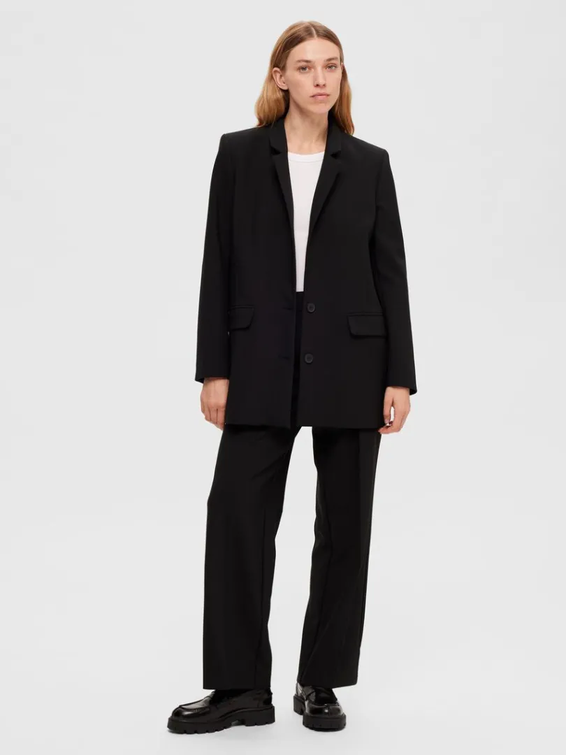 lang_relaxed_fit_enkeltra_1.webp Jakkesæt & Blazers>SELECTED LANG RELAXED FIT ENKELTRADET BLAZER Black