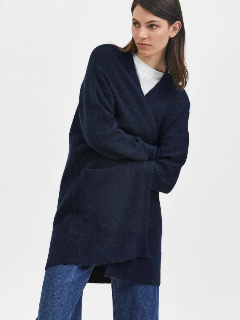 lang_strikket_cardigan_2-5.webp Strik>SELECTED LANG STRIKKET CARDIGAN Blue