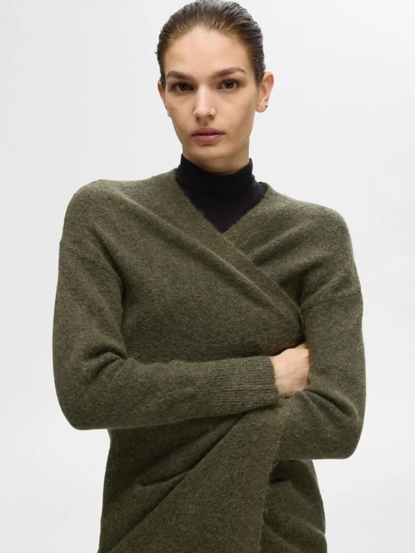 lang_strikket_cardigan_2.webp Strik>SELECTED LANG STRIKKET CARDIGAN Green