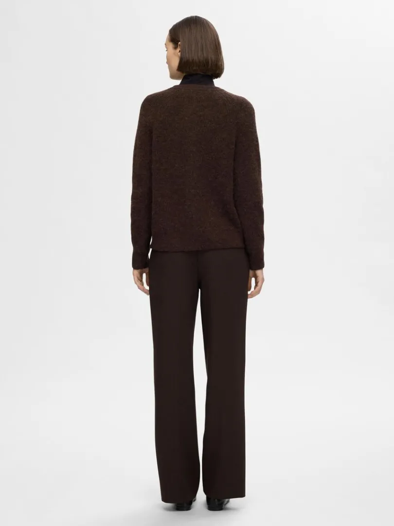 langrmet_cardigan_4-7.webp Strik>SELECTED LANGÆRMET CARDIGAN Brown