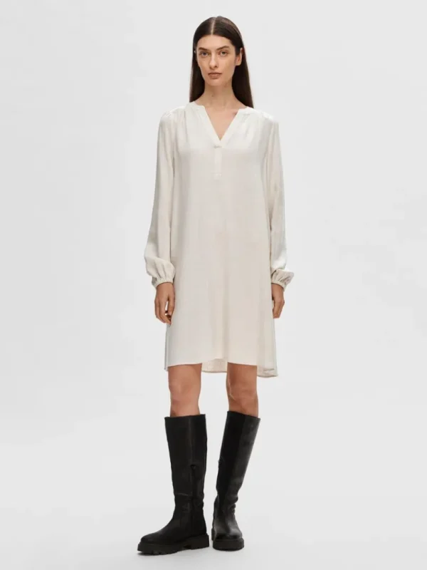 Kjoler>SELECTED LANGÆRMET KORT KJOLE Beige