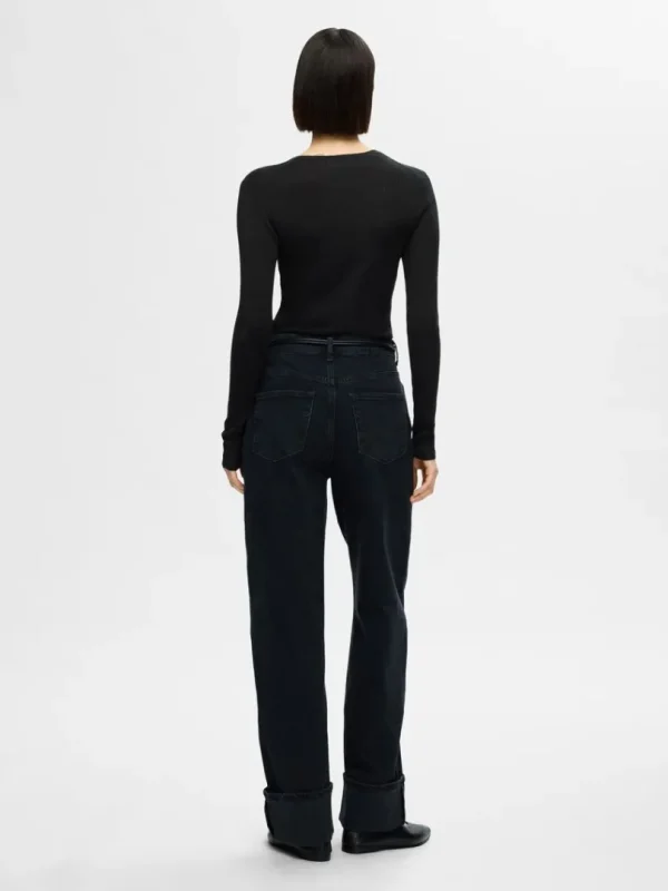 Strik>SELECTED LANGÆRMET STRIKKET TOP Black
