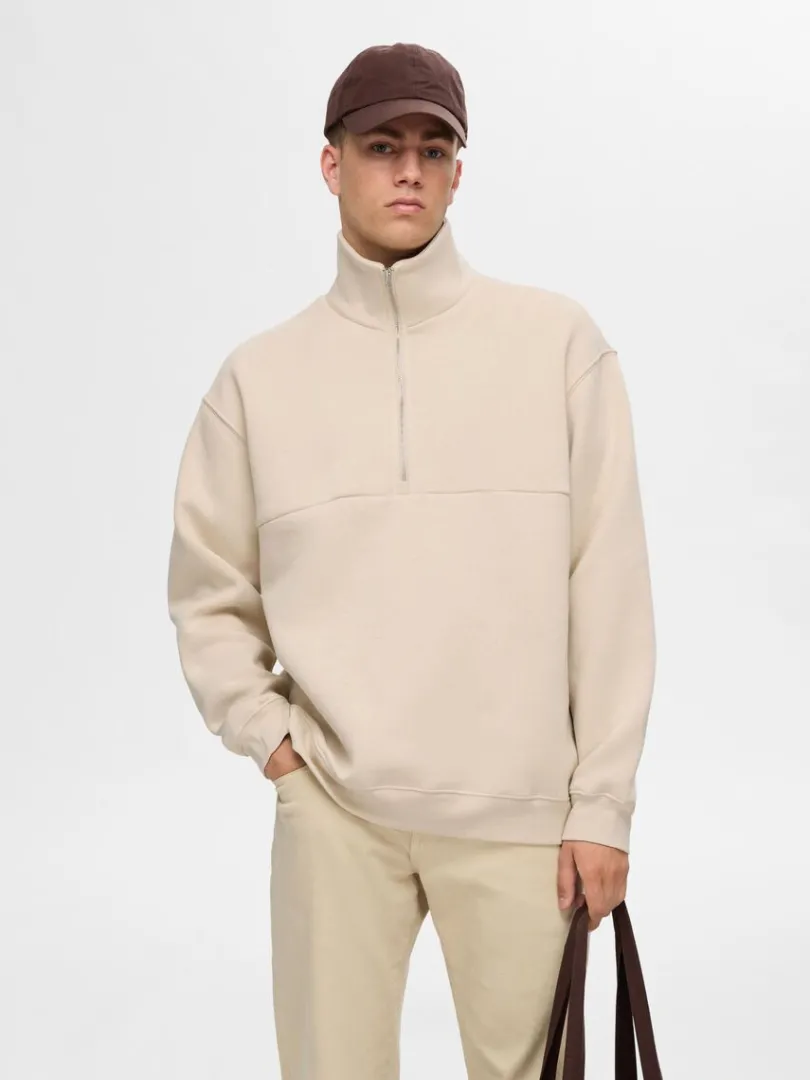 loose_fit_med_lynls_sweat_0.webp Hættetrøjer & Sweatshirts>SELECTED LOOSE FIT MED LYNLÅS SWEATSHIRT Beige