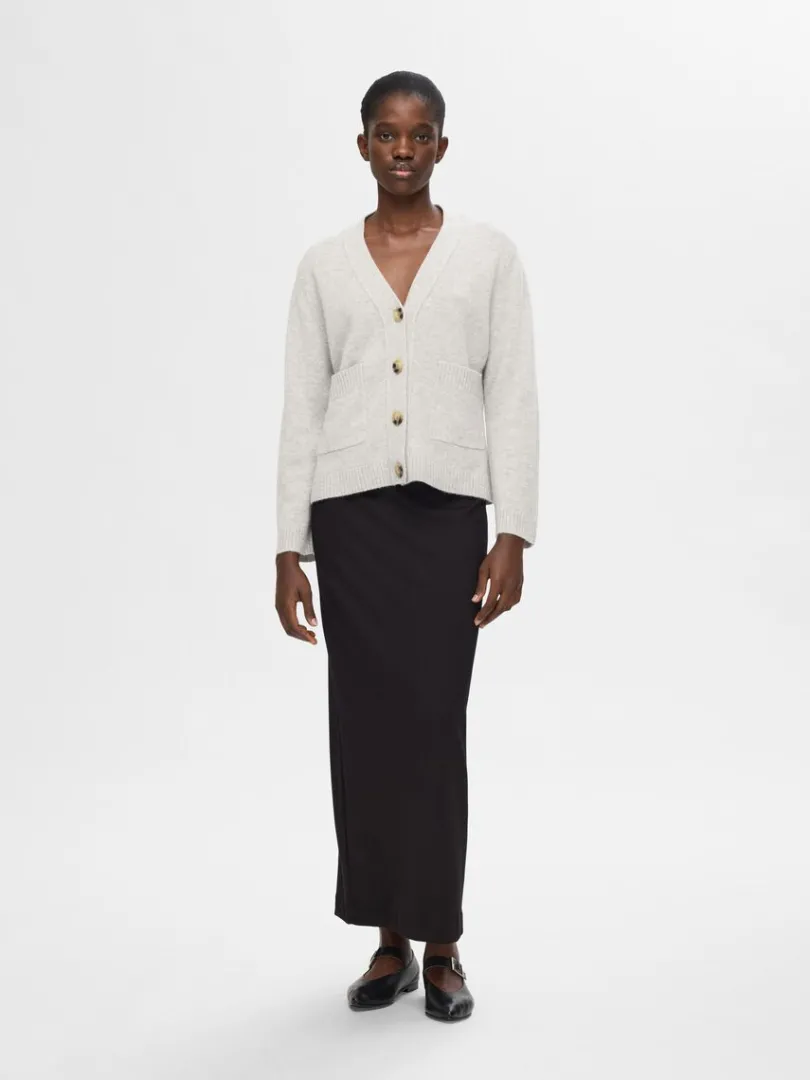 loose_fit_strikket_cardig_1.webp Strik>SELECTED LOOSE FIT STRIKKET CARDIGAN Grey