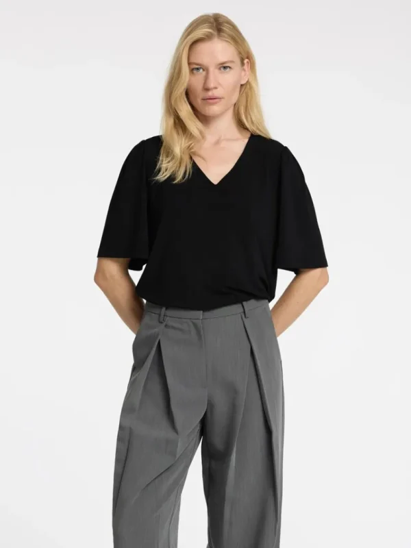 Toppe Og Bluser>SELECTED LOOSE FIT TOP MED V-HALS Black