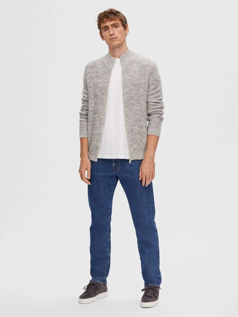 lynls_cardigan_1-9.webp Strik>SELECTED LYNLÅS CARDIGAN Grey