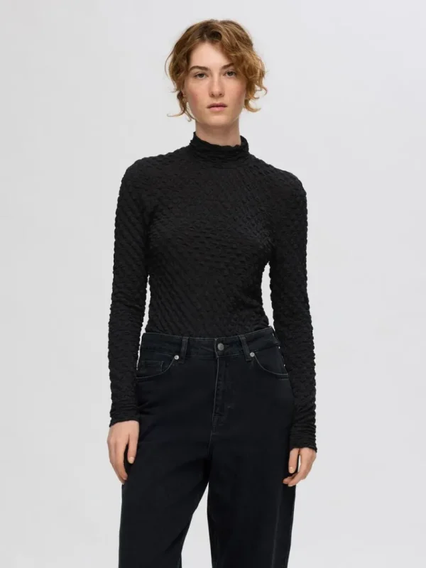 Toppe Og Bluser>SELECTED MED TEKSTUR TOP MED LANGE ÆRMER Black